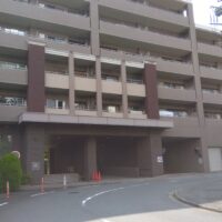 《賃貸マンション》厚木市の人気エリア森の里◇中高齢者専用マンション２LDK！